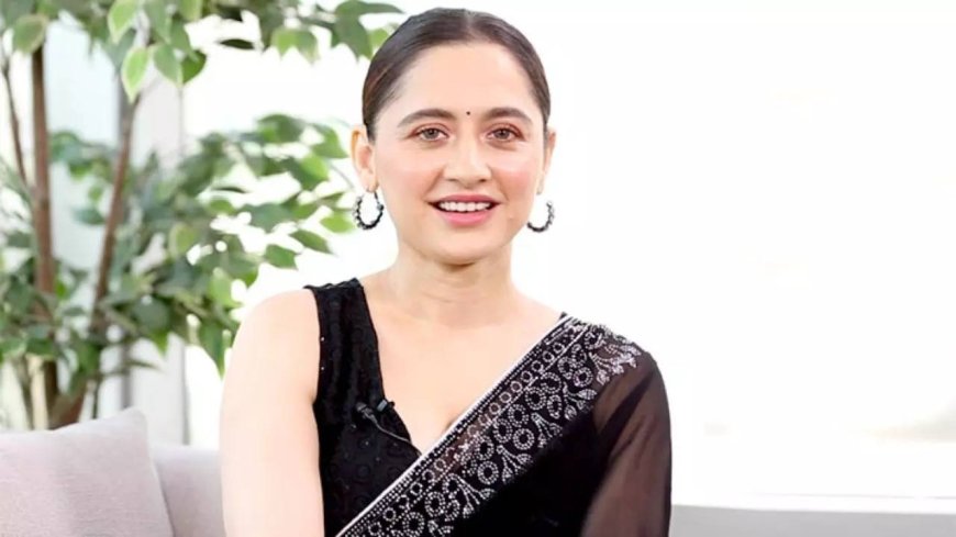 Sanjeeda breaks silence on her short role in 'Fighter''