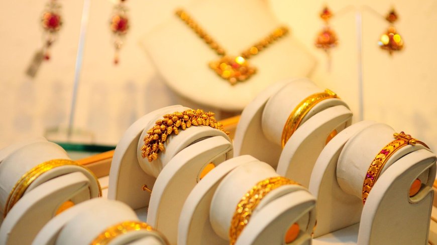 Gold rate today: Yellow metal rises, silver price scales above  ₹91,000 per kg