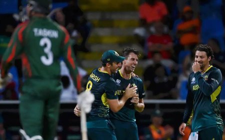 T20 WC: Cummins, Warner star in Aus win over B'desh
