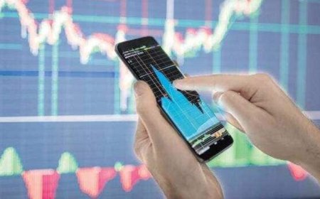 HDFC Bank share price looks set to snap a 7-day winning streak; is it time to buy more or book profit?