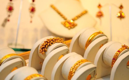 Gold rate today: Yellow metal rises above  ₹72,800 per 10 grams; safe-haven demand, Fed rate cut hopes to support