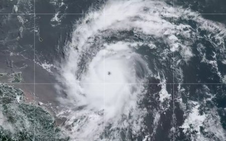 'Extremely dangerous' Hurricane Beryl nears Caribbean, becomes earliest category 4 storm on record