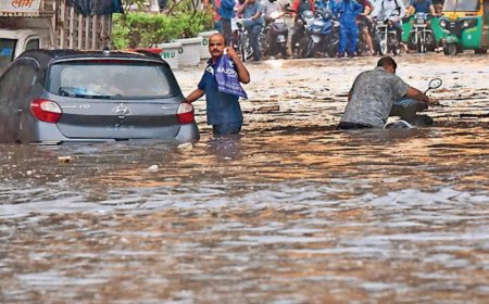 Delhi weather: 100mm rain in 1 hour on Friday, 25% more than entire June's quota