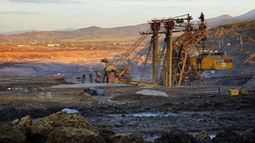 Multibagger MOIL stock rises 9% on company's strong Q1FY25 production update