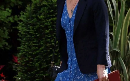 UK govt mulls curbs on visas for techies to bring down migration