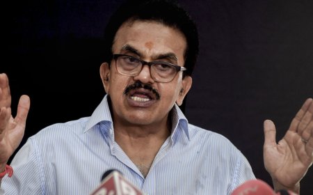 Sanjay Nirupam's big claim: Uddhav Thackeray held 'secret' meeting with Ajay Gupta, linked to South Africa graft