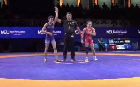Sports News Live: Four Indian wrestlers become world champions
