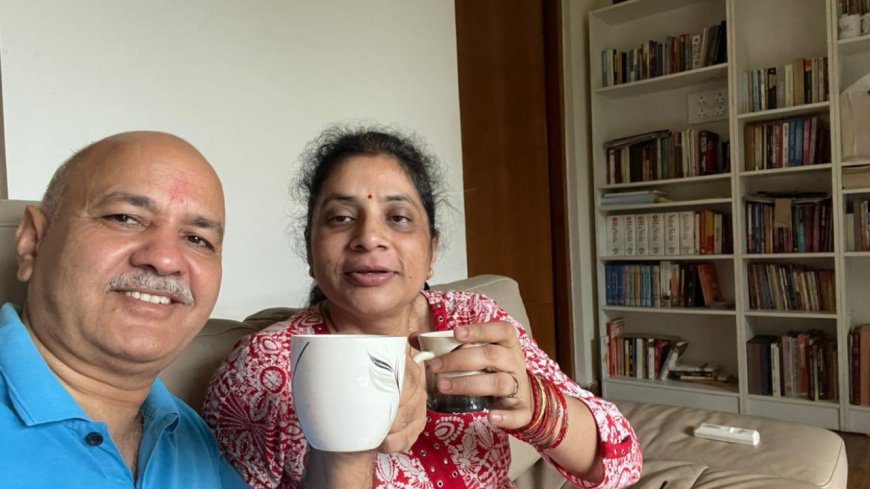 'Aazaadi ki subah ki pehli chai': Sisodia shares selfie with wife a day after walking out of jail