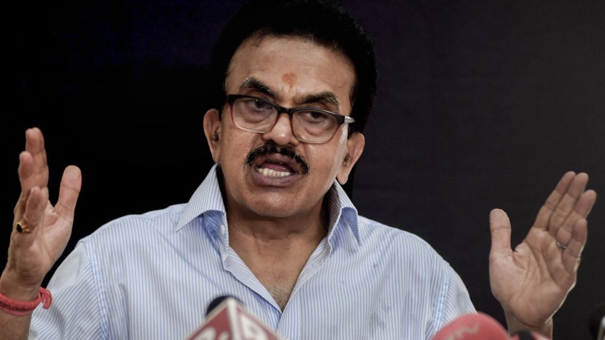 Sanjay Nirupam's big claim: Uddhav Thackeray held 'secret' meeting with Ajay Gupta, linked to South Africa graft