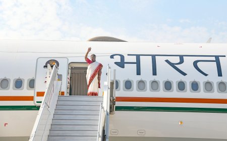 President of India, Smt Droupadi Murmu departure to Algiers (Algeria) from AFS Palam Airport
