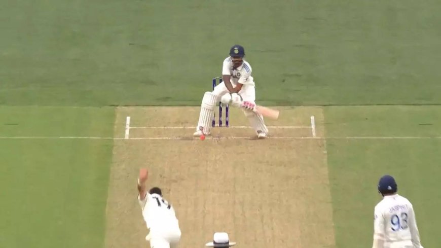 Pant in the house! Reddy's reverse scoop six leaves commentator in awe