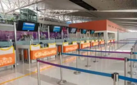 Ahmedabad airport receives bomb threat