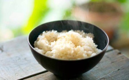 How boiling rice in tea influences the flavour and aroma of the rice explained