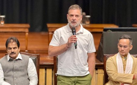 Rahul Gandhi chairs review meeting of Lok Sabha MPs from Congress; Shashi Tharoor not present