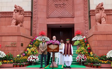 PM remarks on beginning of Budget Session at Parliament House,