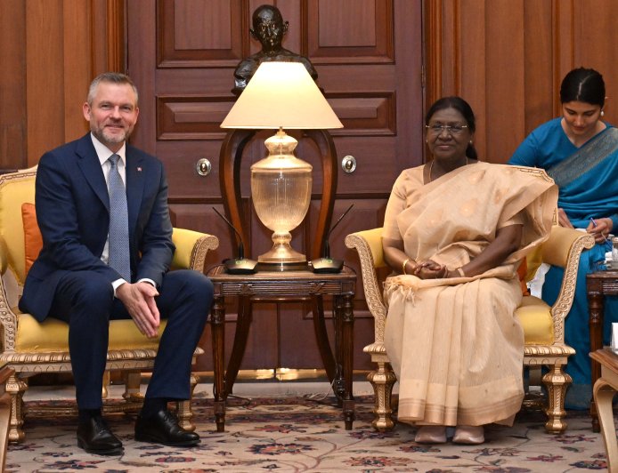 PRESIDENT OF THE SLOVAK REPUBLIC MEETS ON THE PRESIDENT