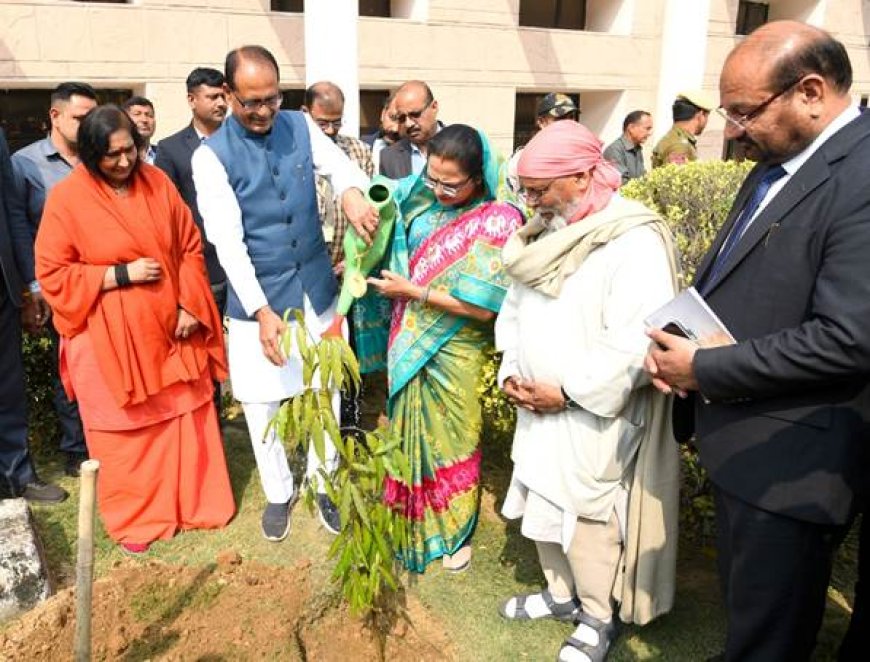 One Plant Per Day resolution completes 5 years:  Shivraj Singh Chouhan’s ‘green’ vow now heading towards a national mass movement