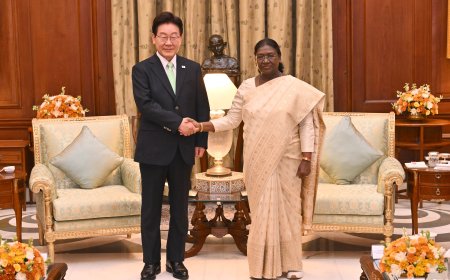 PRESIDENT OF INDIA HOSTS PRESIDENT OF THE REPUBLIC OF KOREA