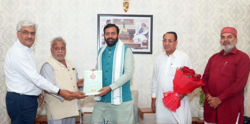 Historic Minimum Wage Hike in Haryana: Labour Delegation Meets CM  Nayab Singh Saini