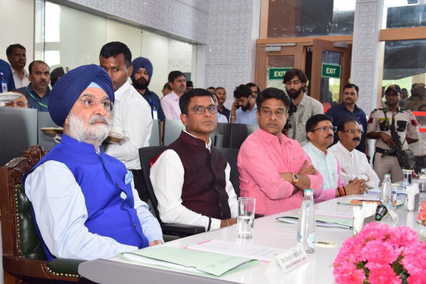 Hon’ble LG Delhi Reviews NDMC’s Heat Wave Mitigation Plan to Protect Field Staff, Labour and School Children.