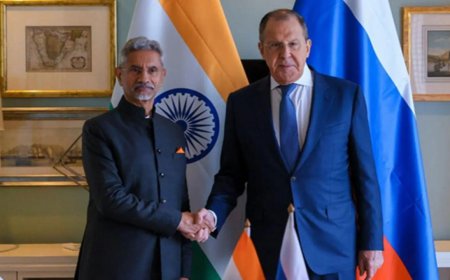 Lavrov meets EAM ahead of Brics meet, discusses India-Russia ties